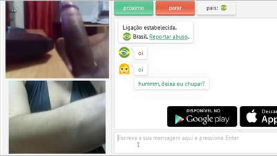 Mari et femme profitant de la masturbation d'un étranger.